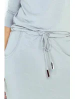 Dámské sportovní šaty netopýří střih na zavazování s kapsami šedé - Šedá - Numoco