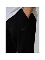 Chlapecké teplákové kalhoty typu jogger 4F 4FJKAW26TTROM2086-20S Chlapecké teplákové kalhoty typu jogger 4F 4FJKAW26TTROM2086-20S