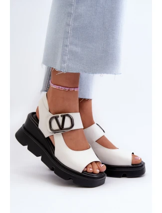 Dámské sandály na platformě a klínu z eko kůže Bílé Vinceza 58292