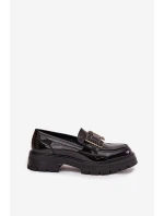 Lakované dámské mokasíny s ozdobou Ysandra – černé Lakované dámské mokasíny s ozdobou Ysandra – černé