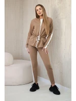 Dámská bavlněná souprava s proužky a stahovacími lemy velbloud