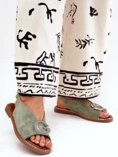 Ploché sandály se zdobením zelené Haliones