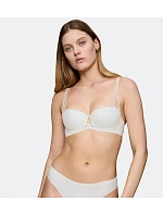 BODY MAKE-UP ILLUSION LACE – Dirndl balkonetka pro svůdný výstřih Triumph