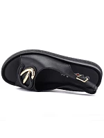 Dámské kožené sandály na platformě černé S.Barski 61-6047