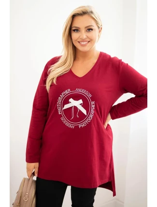 Dámská blůza s delším zadním dílem a potiskem bordová Dámská blůza s delším zadním dílem a potiskem bordová