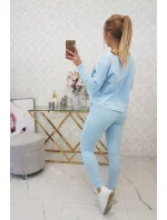 Souprava s oversize halenkou modré barvy Souprava s oversize halenkou modré barvy