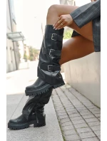 Zateplené dámské kozačky se stříbrnými klipsy Černé Isavine Zateplené dámské kozačky se stříbrnými klipsy Černé Isavine