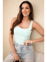 Dámská halenka na ramínkách s výstřihem mentolová