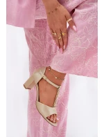 Dámské Sandály Na Podpatku S Dekorativním Páskem Eko Kůže Zlaté Triavera