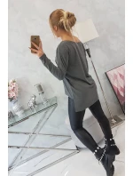 Halenka s potiskem a delšími zády v grafitové barvě