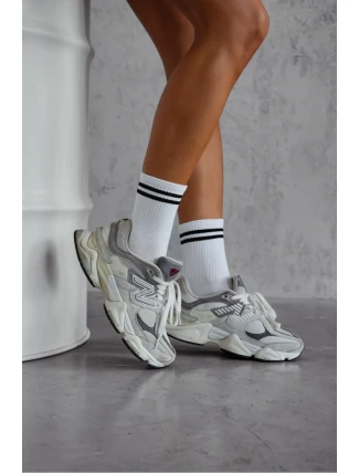 Dámské ponožky se dvěma tenkými proužky – bílé Dámské ponožky se dvěma tenkými proužky – bílé