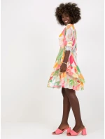 Šaty DHJ SK 0997 1.33X bílé a růžové Šaty DHJ SK 0997 1.33X bílé a růžové