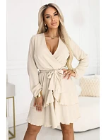 671-1 Smyslné mini šaty s obálkovým výstřihem - béžové