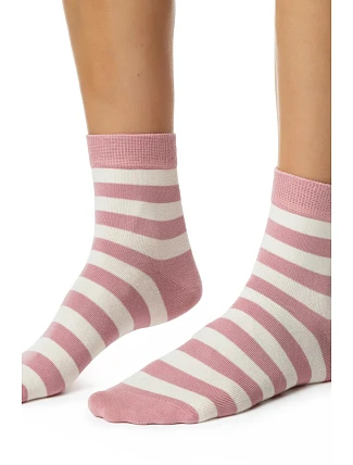 Dámské vzorované ponožky 099