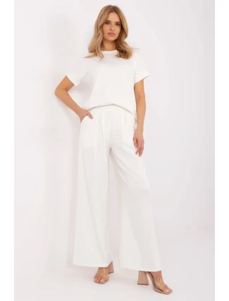 Teplákové kalhoty model 209837 Relevance Teplákové kalhoty model 209837 Relevance