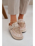 Zdobené Klapky Na Platformě Béžové Terfitra