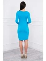 Přiléhavé šaty s výřezem pod prsy tyrkysové