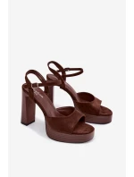 Dámské sandály na podpatku a platformě z eko semiše čokoládové Gralisse