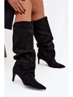 Zmačkané kozačky na jehlovém podpatku z ekzem veluru vyhřívané černé Mavella