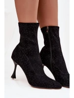 Dámské kotníkové boty na jehlovém podpatku D&A – černé Dámské kotníkové boty na jehlovém podpatku D&A – černé