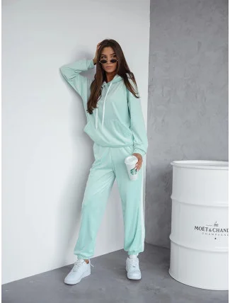 Dámský velurový teplákový komplet v mátové barvě s lampasy (508) Dámský velurový teplákový komplet v mátové barvě s lampasy (508)