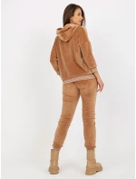 Souprava RV KMPL 8286.40 velbloudů