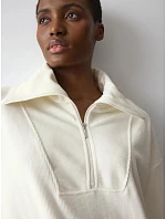 Svetr Velour Rib Sweater krémový Silk White - TRIUMPH Svetr Velour Rib Sweater krémový Silk White - TRIUMPH