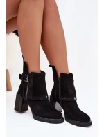 Kozačky z přírodního semiše na podpatku s přezkou Vinceza 91152 Černé Kozačky z přírodního semiše na podpatku s přezkou Vinceza 91152 Černé