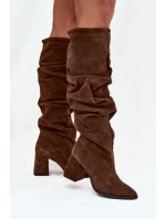 Dámské zateplené kozačky na podpatku s mačkanou holení Zazoo – hnědé, pravý semiš