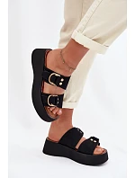 Dámské platformové sandály se zlatými sponami Černé Nelirae