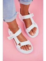 Klasické módní dámské sandály Big Star bílé