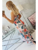 Šaty s motivem listů pudrově růžové Šaty s motivem listů pudrově růžové