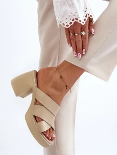 Kožené pantofle Zazoo na béžovém bloku