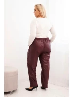 Dámské kalhoty Plus Size zateplené z eko kůže s vysokým pasem bordové