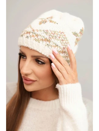 Dámská zimní čepice z vlny a s barevným vzorem K478 ecru
