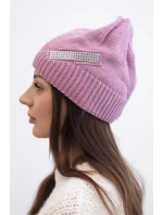 Dámská zimní pletená čepice se zdobným páskem zirkonů K402 tmavě růžová