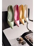 Klasické lakované lodičky z imitace kůže Zelené Odira