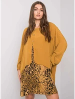 Šaty DHJ SK 21451.50 tmavě žlutá Šaty DHJ SK 21451.50 tmavě žlutá