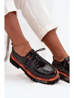 Kožené dámské lakované polobotky Artiker 57C0176 Černé