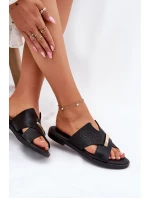 Dámské Pantofle Na Plochém Podpatku S Ozdobným Detalem Vinceza 17385 Černé Dámské Pantofle Na Plochém Podpatku S Ozdobným Detalem Vinceza 17385 Černé