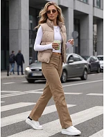Dámské džíny s vysokým pasem a pravidelným střihem v kamelové barvě FashionStreet UY3095 Dámské džíny s vysokým pasem a pravidelným střihem v kamelové barvě FashionStreet UY3095