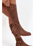 Dámské kozačky na ploché podrážce s perforovaným vzorem S.Barski HY52-531 hnědé