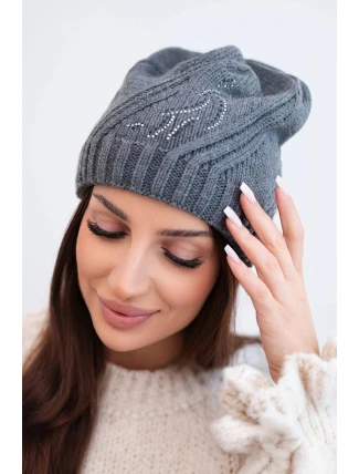 Dámská zimní vlněná čepice s geometrickým vzorem a jemným leskem K401 tmavě šedá
