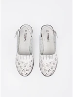 Moderní bílé dámské sandály Obcas Moderní bílé dámské sandály Obcas