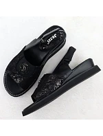 Dámské zvýšené sandály s gumou černé Jezzi RMR2267-2