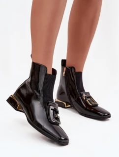 Kožené lakované dámské kotníkové boty na nízkém podpatku s ozdobou D&A MR52-216 Černé