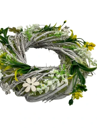 DEKORAČNÍ VĚNEC BÍLÝ A ZELENÝ S RŮŽEMI PRŮMĚR 24 CM