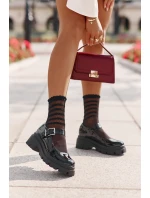 Lakovane Dámské Polobotky S Přezkou Černé Plikuria