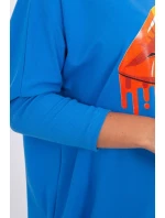 Oversize halenka s potiskem duhových rtů chrpově modrá