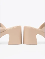 Originální dámské hnědé  nazouváky na širokém podpatku